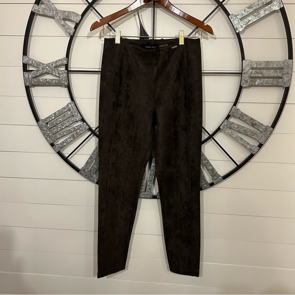 018 Ivanka Trump Olive Green Suede Pants